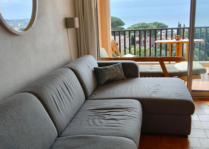 Avec Terrasse Et Vue Exceptionnelle Sainte-Maxime